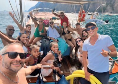 Amalfi Coast private boat tour with families